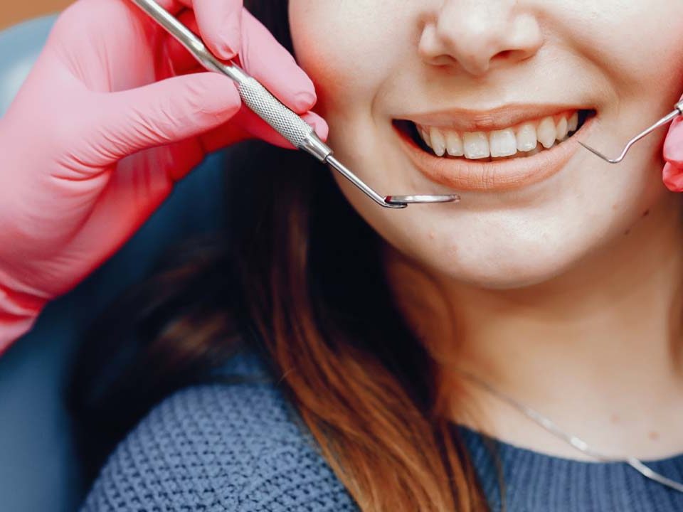 What are the 8 Signs You Need Your Wisdom Teeth Removed
