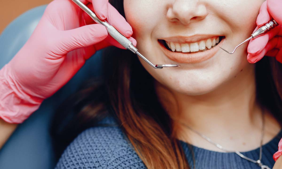 What are the 8 Signs You Need Your Wisdom Teeth Removed