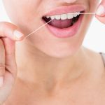 How to Floss Your Teeth Properly?