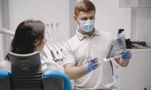 When Should You Replace or Repair a Dental Implant
