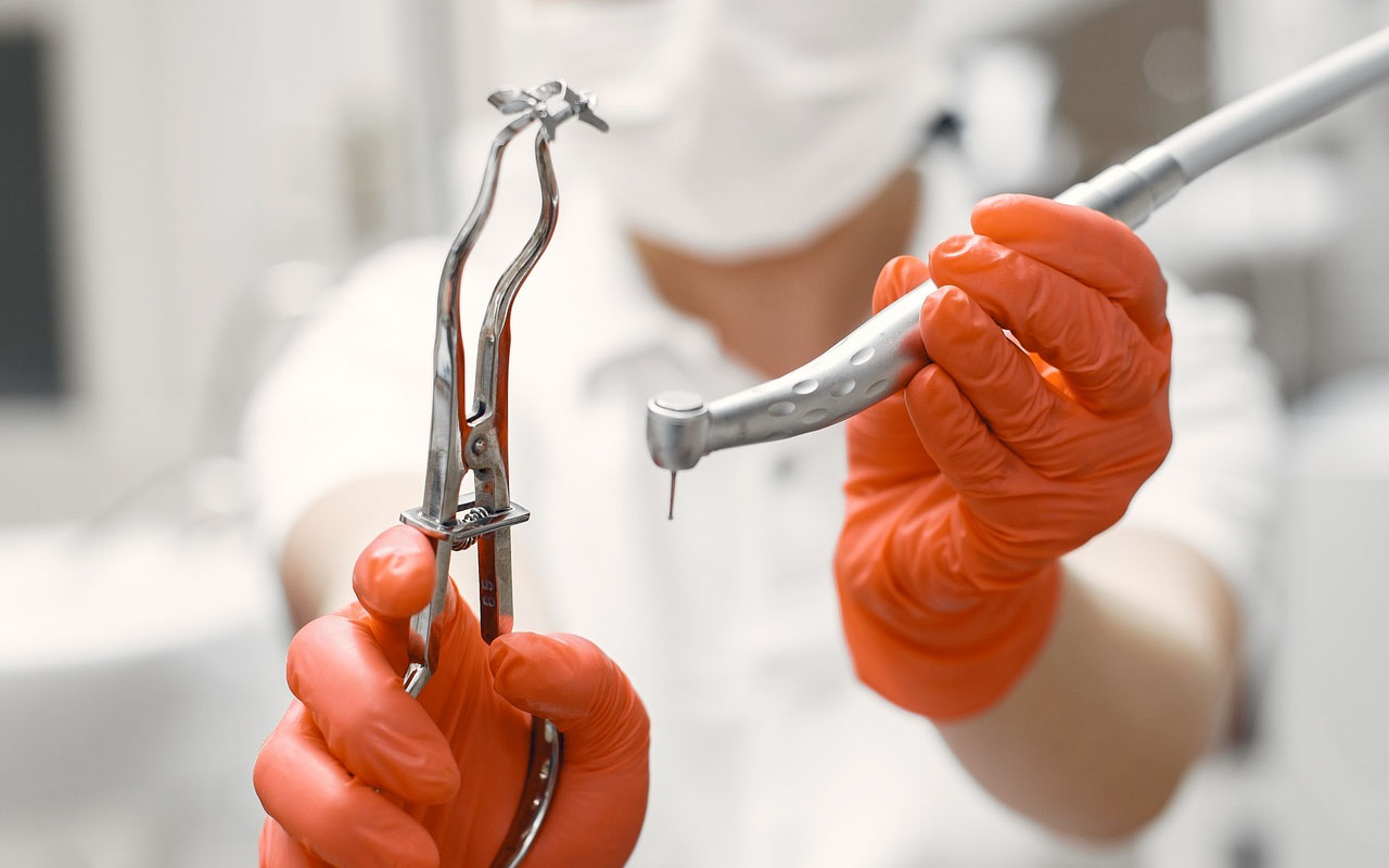 Emergency Dentist in Avondale