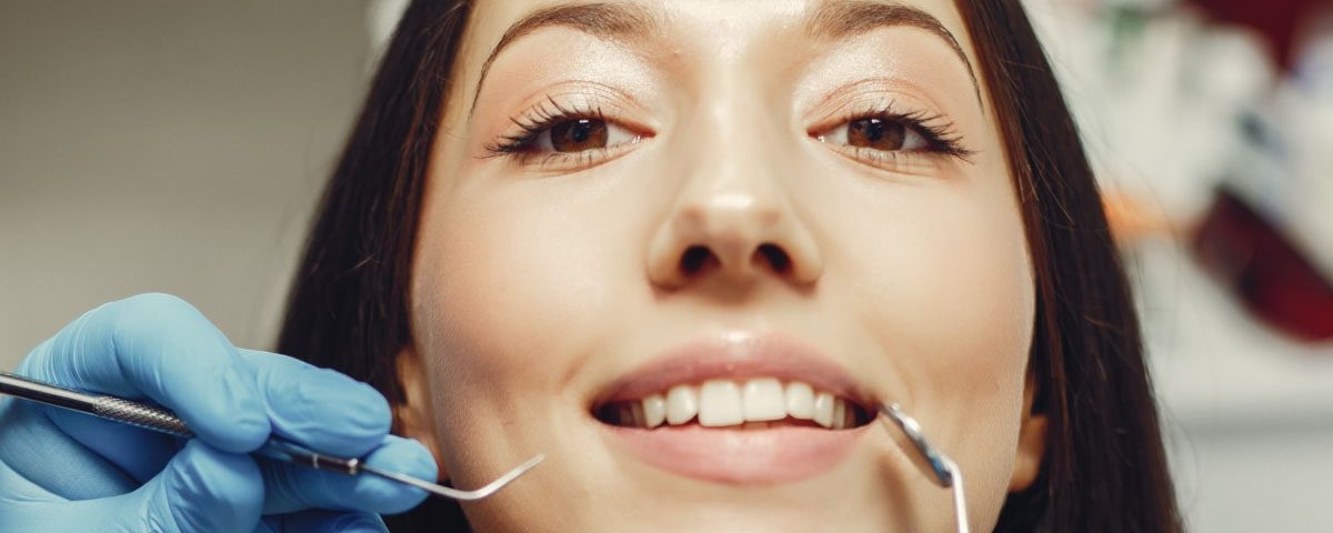 The Link Between Cosmetic Dentistry and Oral Health