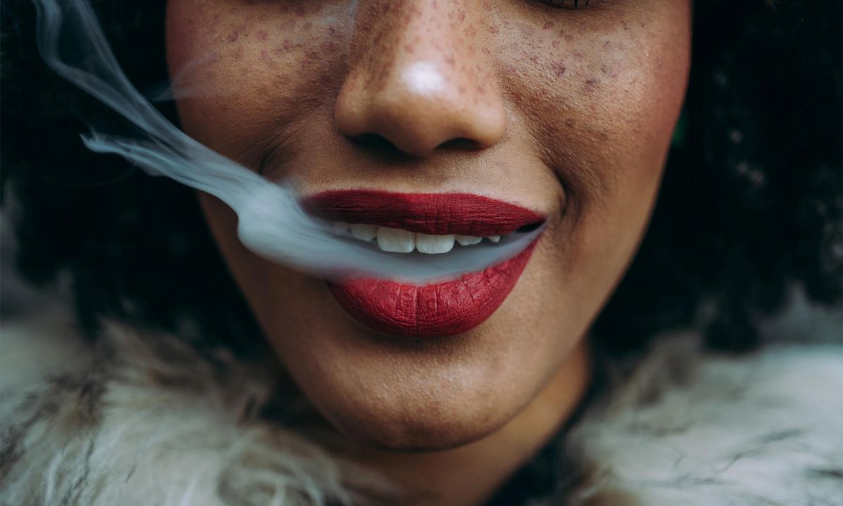 Can I Vape After Teeth Whitening? | Desert Lake Family Dentistry